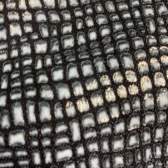 Joe Fresh Pants Size 6 - Picture 9 of 15